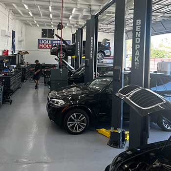 BMW Services inChandler, AZ